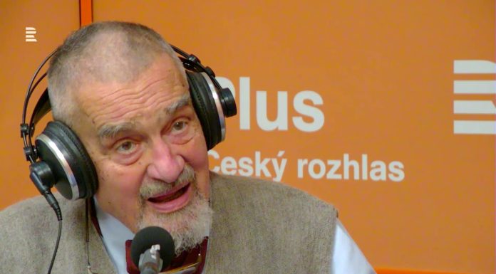 Karel Schwarzenberg: Írán je obrazně řečeno benzinka světa, tak bych tam nedoporučoval zapalovat oheň