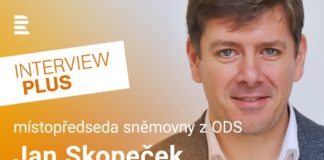 Skopeček: Padáme rychle z mrakodrapu, jsme někde u 195. patra a nevidíme tu zem, ke které se řítíme